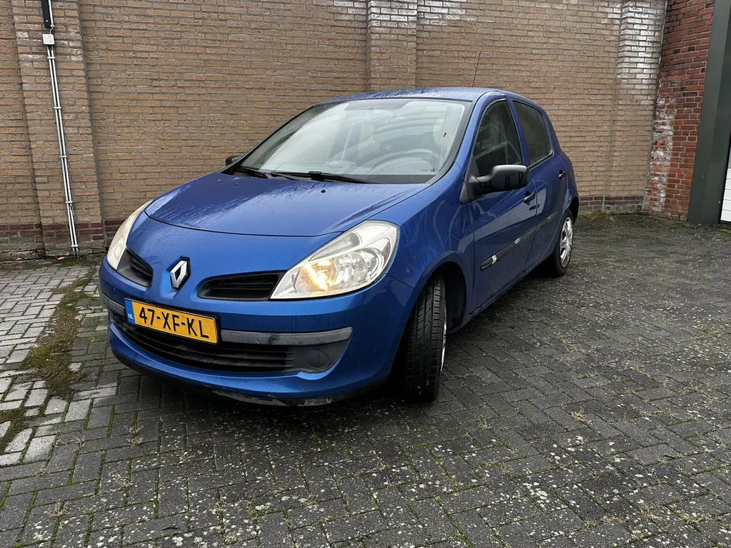 Renault Clio 1.2-16V Business Line